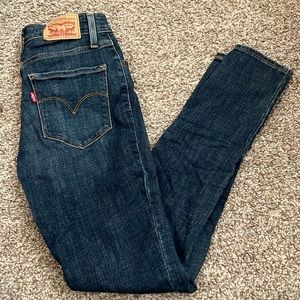 Women’s Levi 721 High Rise Skinny Size 25 Dark Blue Jean